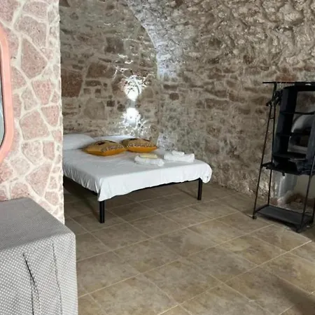 Апартаменты La Grotta *